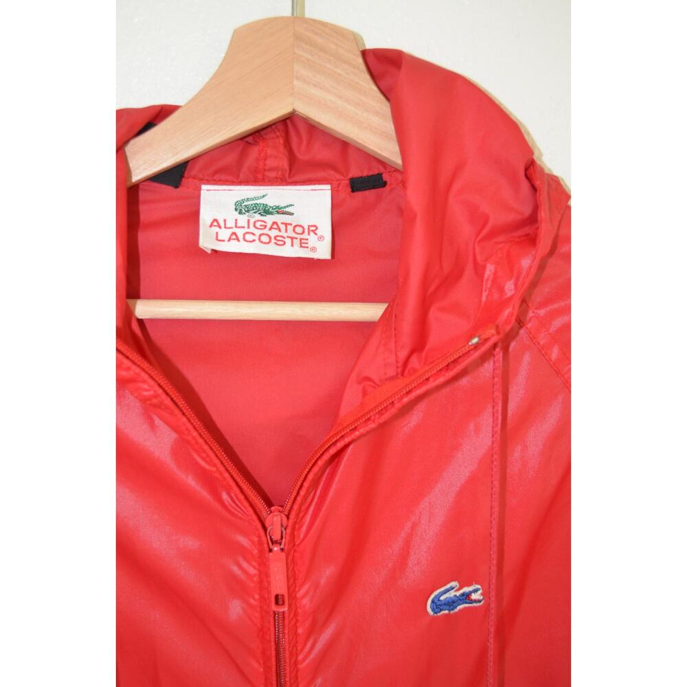 Vintage Lacoste Red Windbreaker Size Medium - Picture 2 of 3